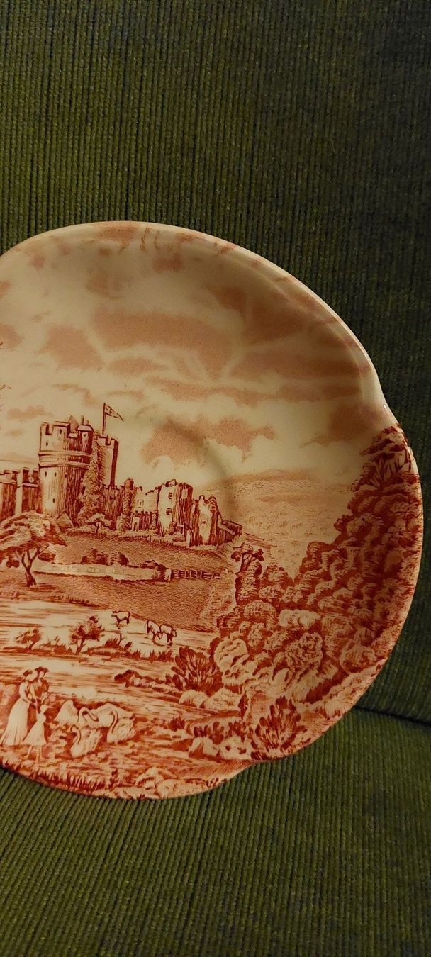 Set di piatti: Johnson Bros Castle Story England – Nuovo (secondo la descrizione) da Urtenen-Schönbühl venduto da Cbuyer 3