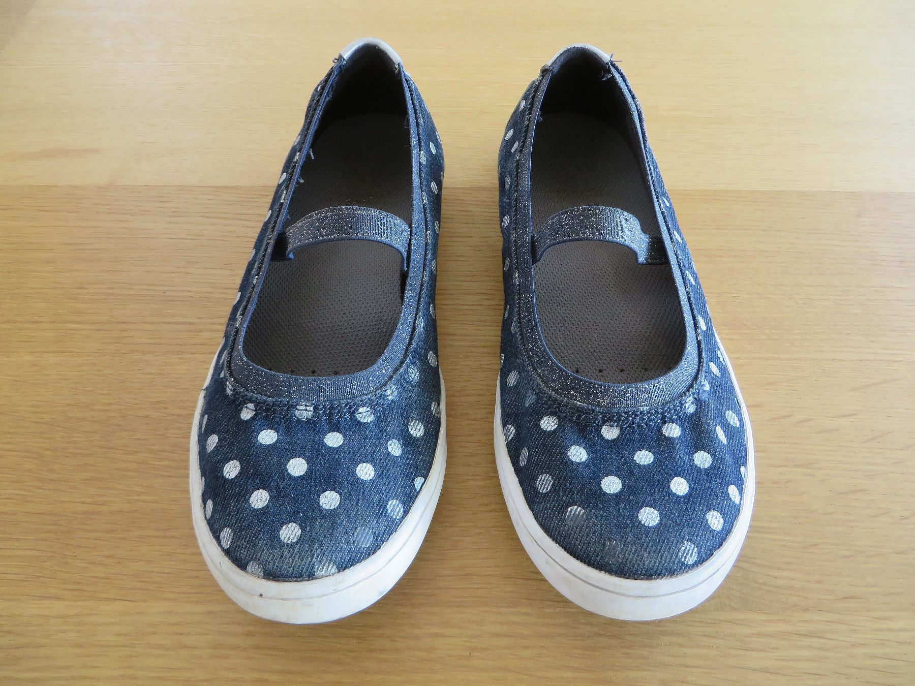 Geox Scarpe per ragazze: Ballerinas Geox Gr. 37 – Usato da Rombach venduto da flor58 1