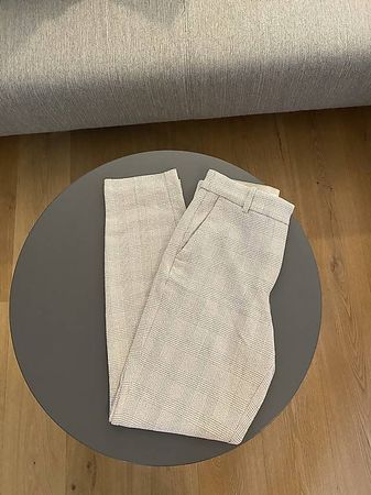 Kleidung Hosen