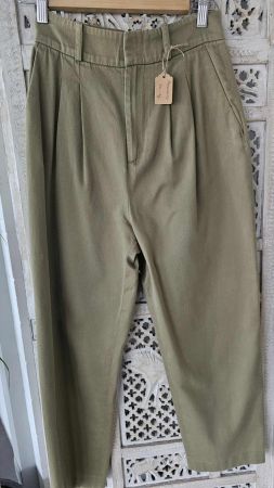 Pantalon femme Bash, état neuf, taille 34