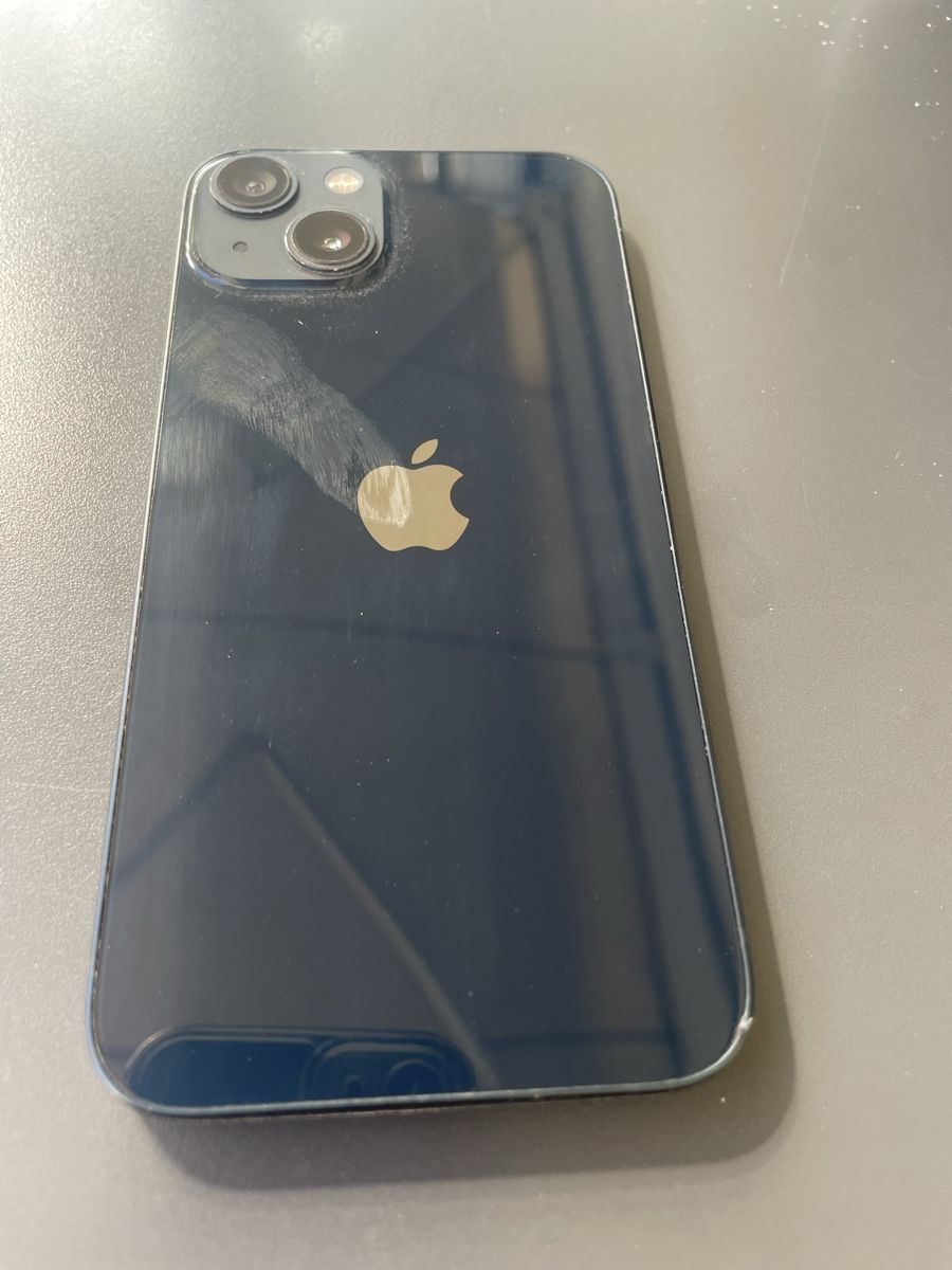 Apple Telefoni cellulari / Smartphones: Apple iPhone 13 128GB schwarz – Usato da Basel venduto da Magicmike 1