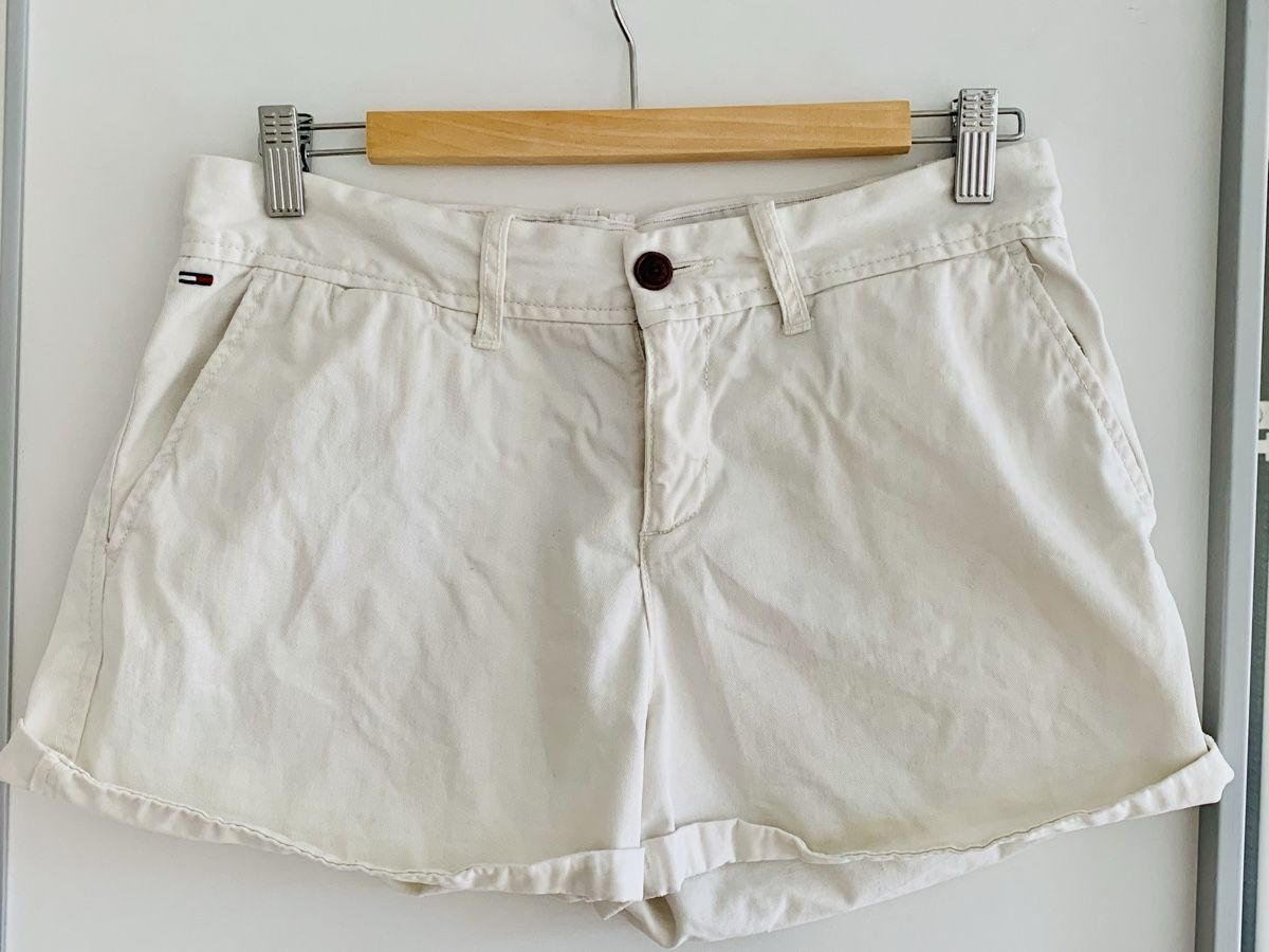 Tommy Hilfiger Pantalons: Tommy Hilfiger Shorts S/M – D'occasion à Uster par snickers3
