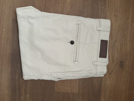 Hosen Slim Fit Jack&Jones Grösse 32/34 beige neuwertig