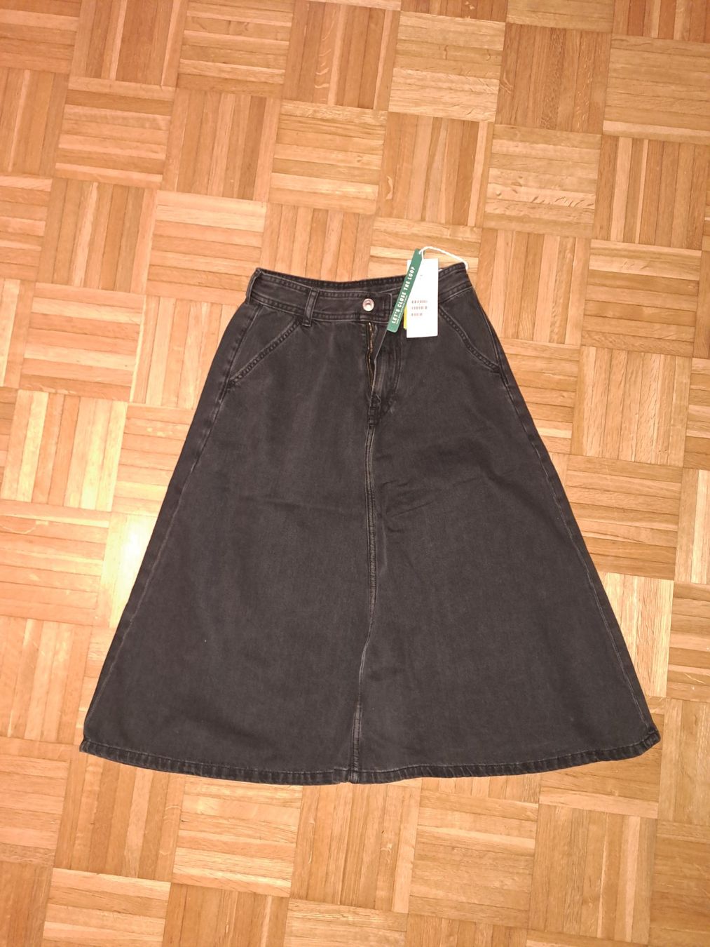 H&M Jupes: Jens Rock Gr 34 H&M Neu – Neuf avec emballage d'origine à Effretikon par gonzzi