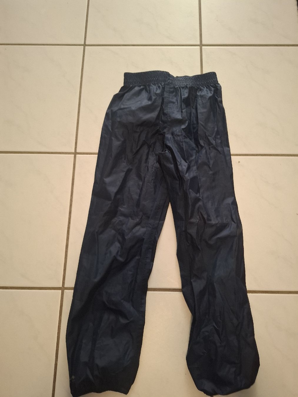 Hosen: Regenhose – Gebraucht aus Luzern von s.teffi