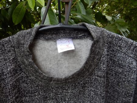 Pulli      mit Innenflies      *  Sportlife  *  L       NEU