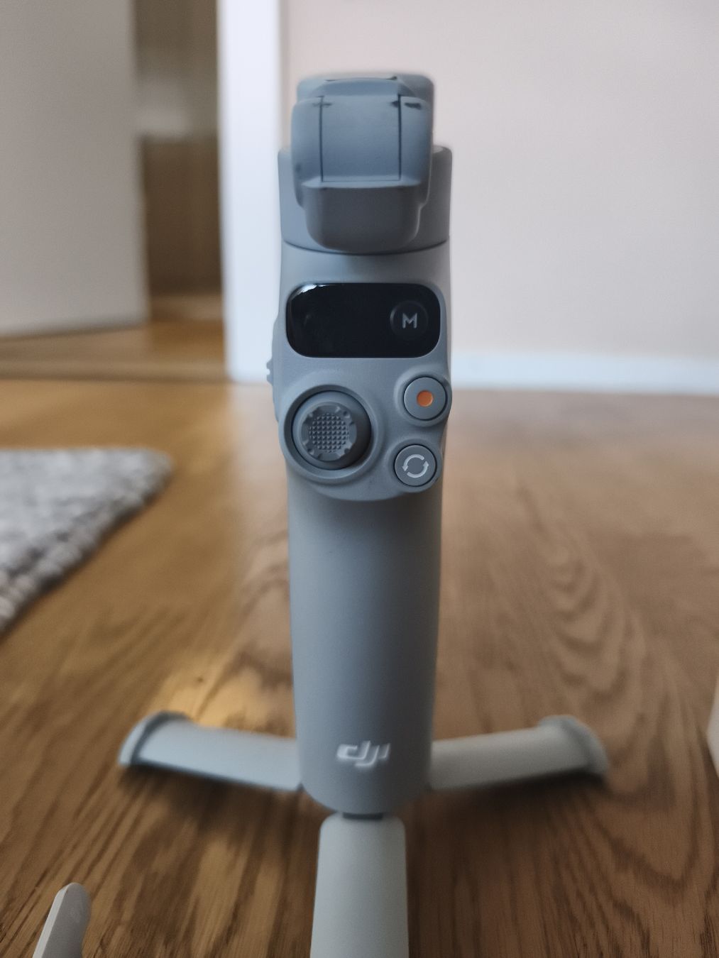 DJI Supporti a parete: DJI Osmo Mobile 7 – Nuovo (secondo la descrizione) da Lommiswil venduto da Sheperd1 1