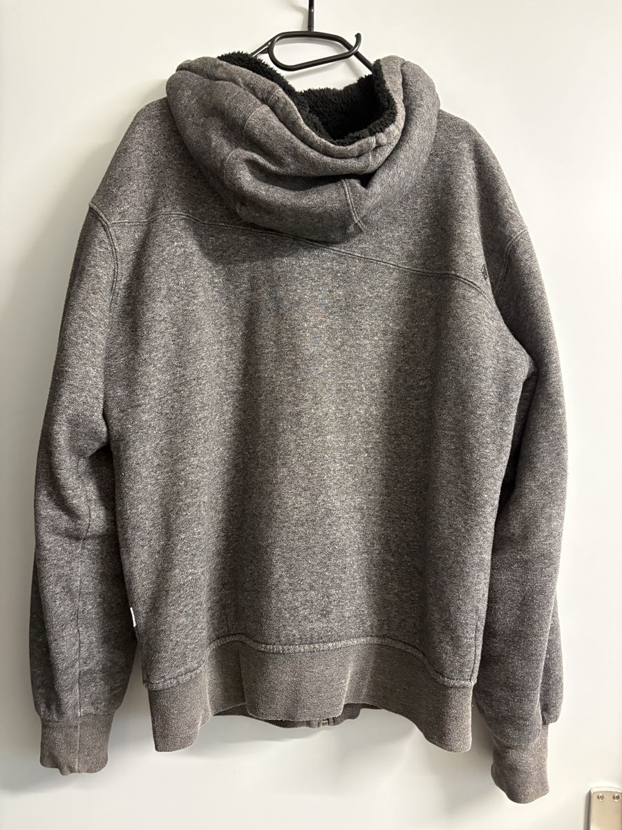 Volcom Giacche: Volcom Kapuzenjacke mit Futter grau – Usato da Luzern venduto da ale_v5qn 3