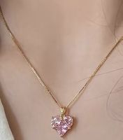 Joli collier plaqué or pendentif cœur strass rose 41 cm+ 6 c