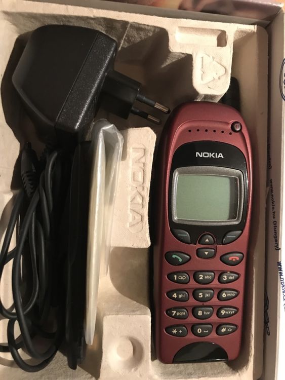 Nokia 6150 rot, sieht aus wie Neu! | Kaufen auf Ricardo