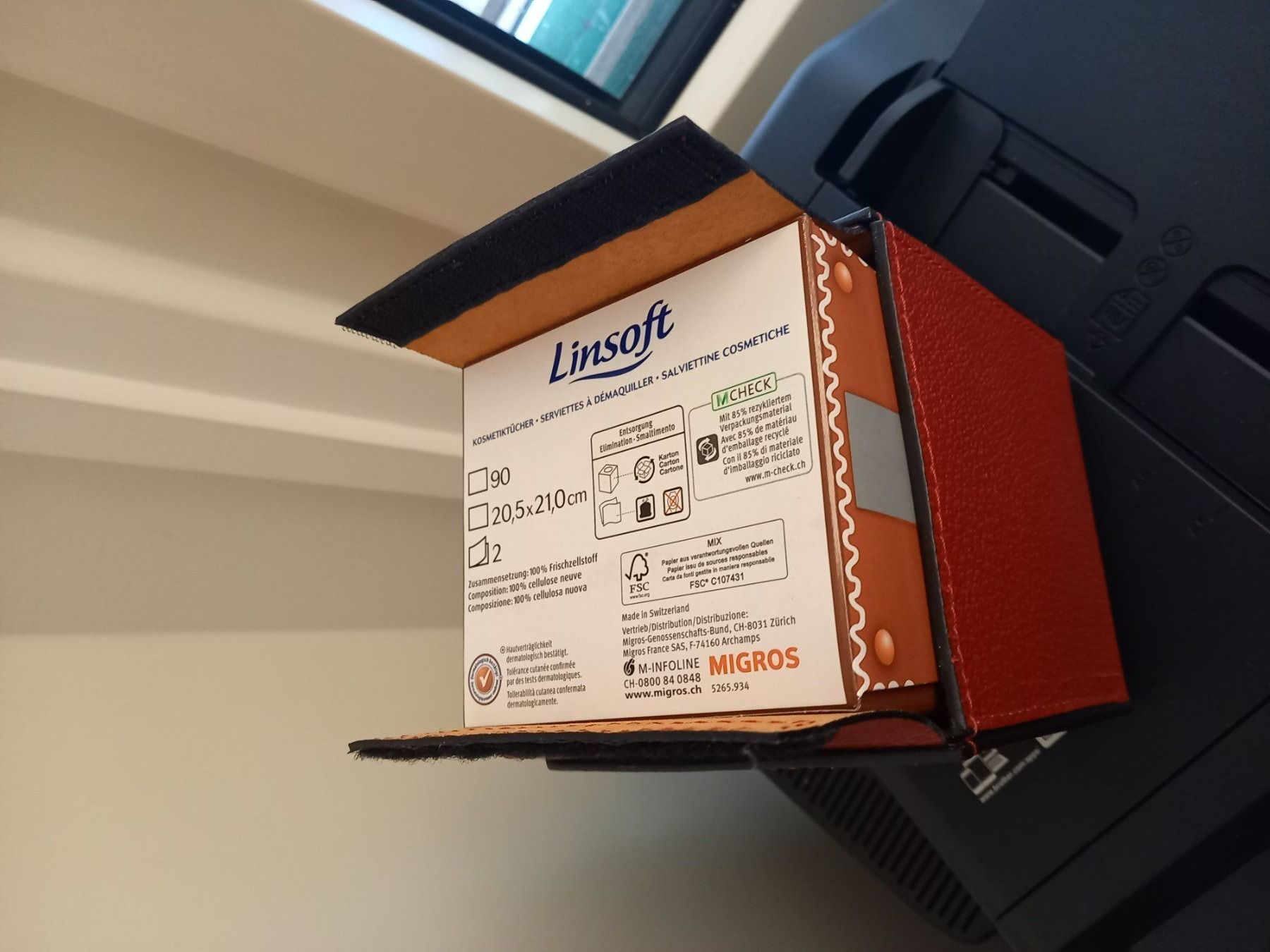 Altro in Decorazioni & Accessori: Taschentuchbox aus rotem Leder – Usato da Zürich venduto da carolina71 2