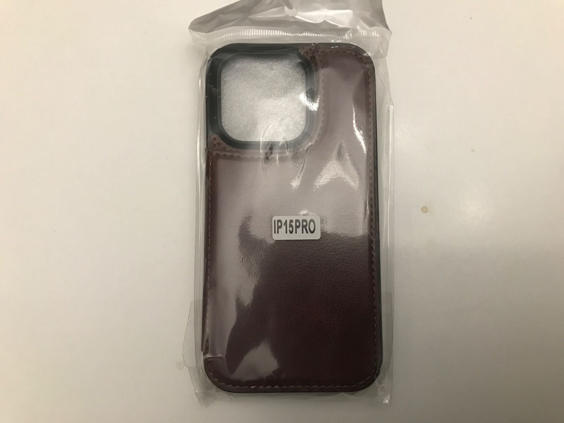 Scatole porta orologi: iPhone 15 Pro  Hülle Etui – Nuovo e nell'imballaggio originale da Nesselnbach venduto da riash19 3