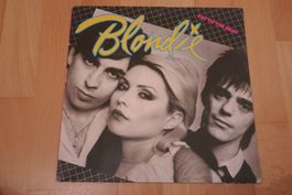 Blondie – Eat To The Beat