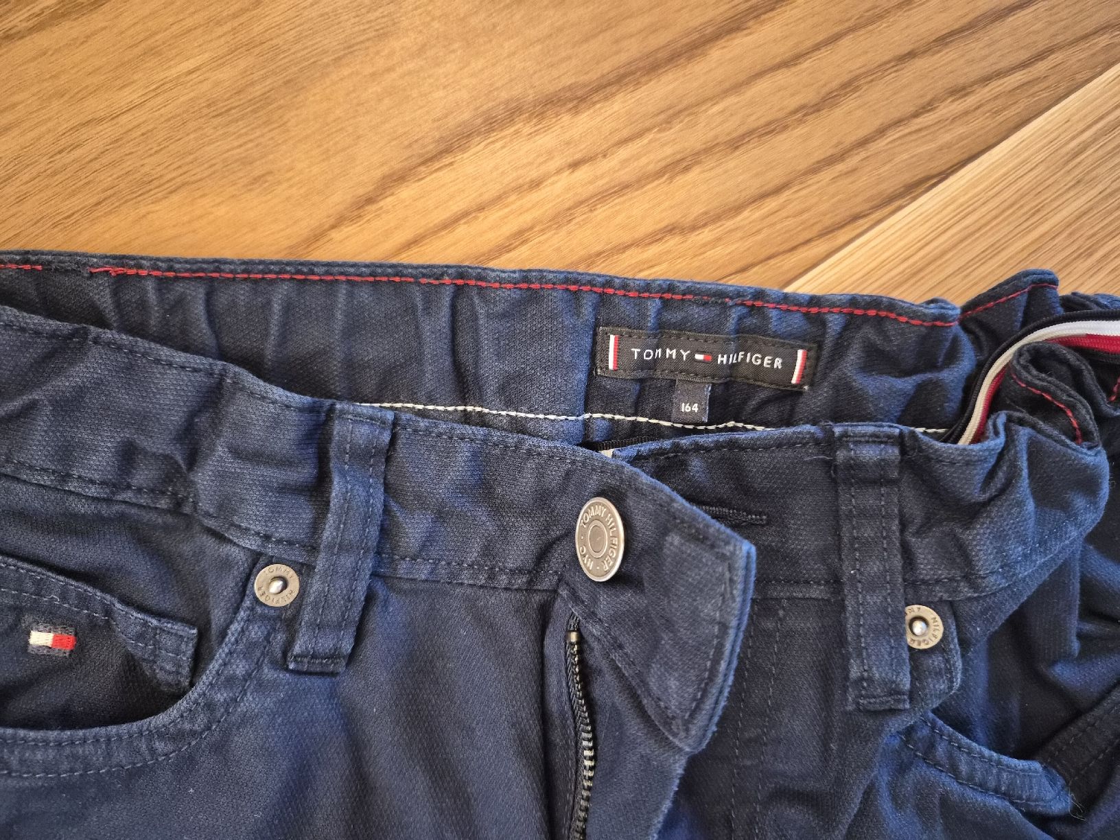 Tommy Hilfiger Pantaloni: Tommy Hilfiger Hose, Grösse 164 – Usato da Schwarzenberg LU venduto da LadySecondhand 1