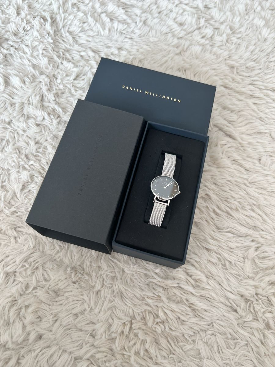 Daniel Wellington Montres: Daniel Wellington Uhr – D'occasion à Basel par beyzaerdo 2