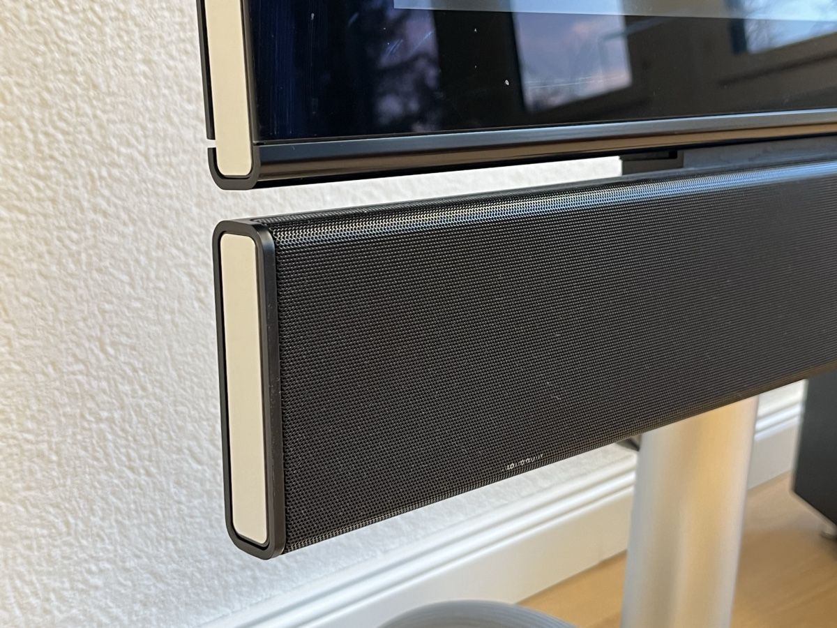 Appareils TV: Loewe Individual 32 Full HD TV mit Sound System – D'occasion à Horgen par Grizzly83 7