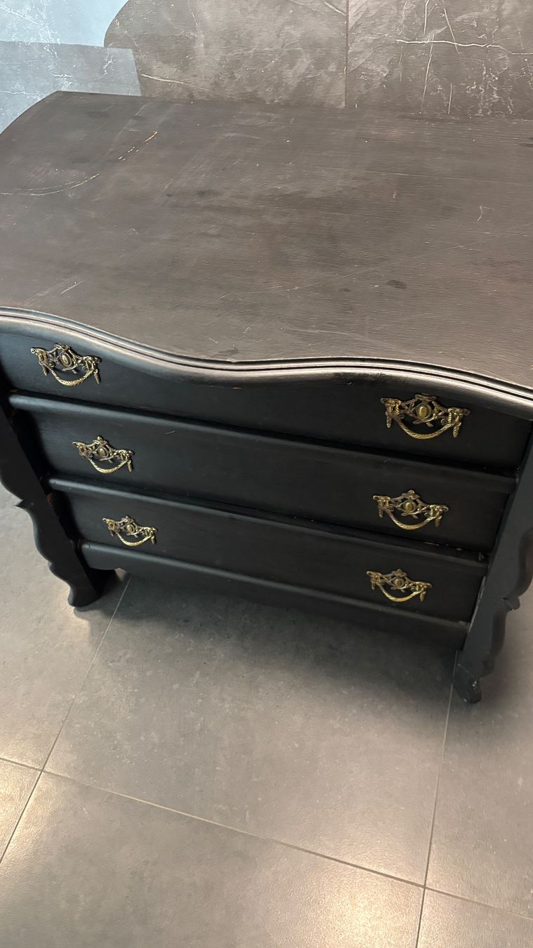 Cassettiere: Edle Holzschrank, Kommode Vintage Schwarz mit 3 Fächern – Usato da Lengnau BE venduto da 4ConsultingSolutions 3