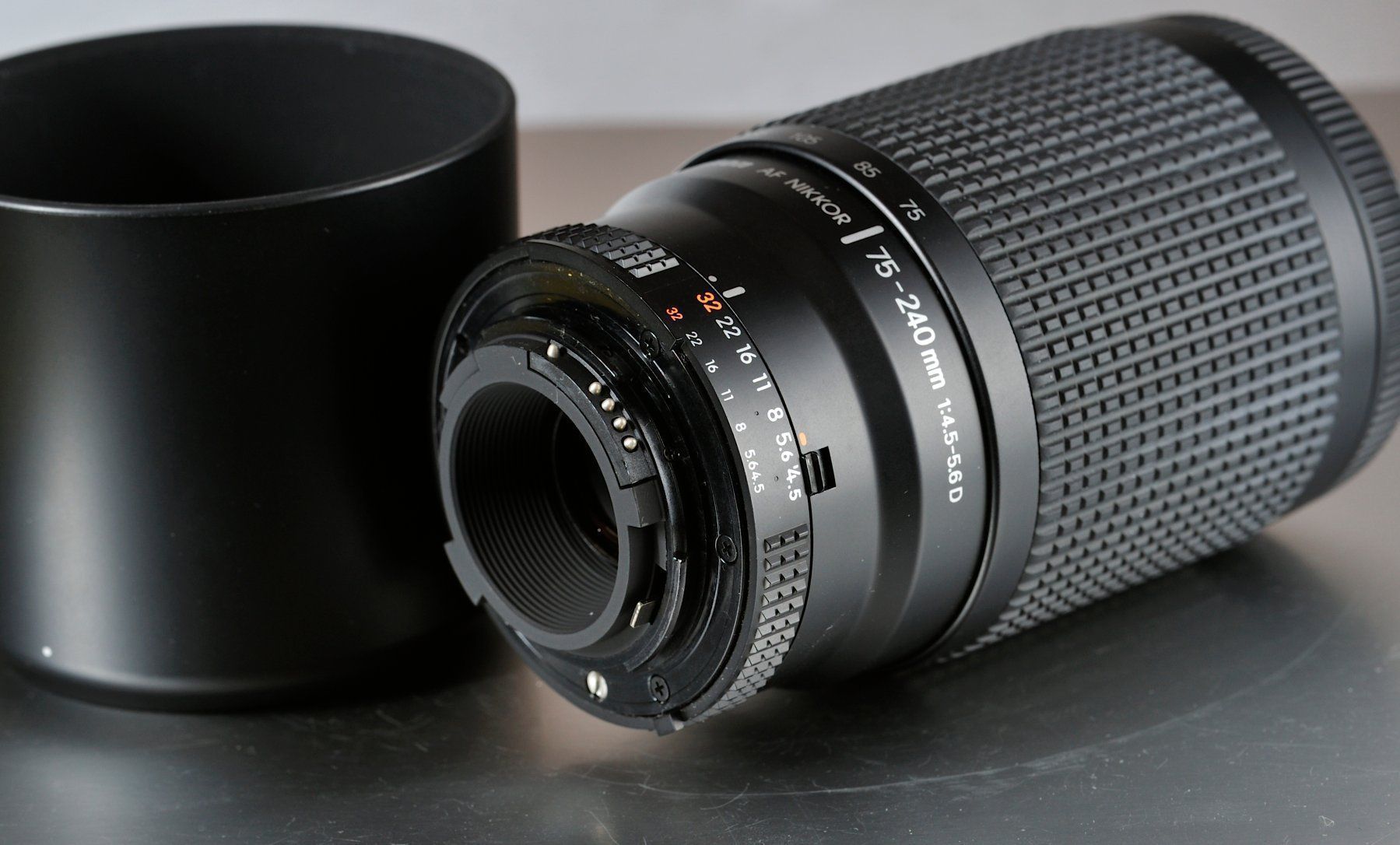 Nikkor Objektive: Nikon Nikkor 75-240mm – Gebraucht aus Fleurier von im_ghl 1