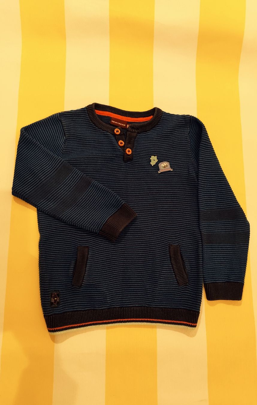 Pulls & Sweat-shirts: Pullover, Gr.4 – D'occasion à Widen par isa_zz9b