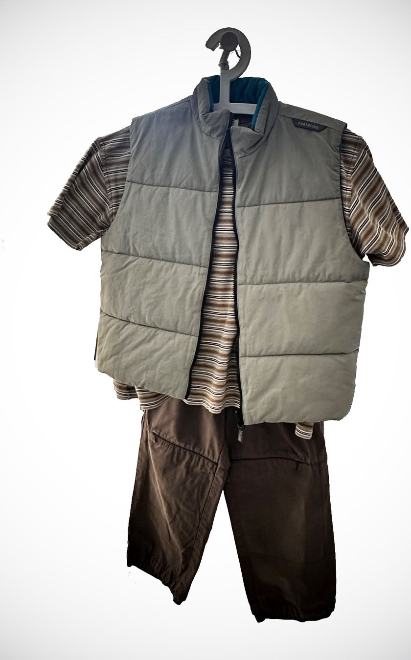 Lotti & Set di vestiti: Grosses Jungen Kleiderpaket, super qualitative Sets, 122/128 – Usato da Viganello venduto da Aoho 4