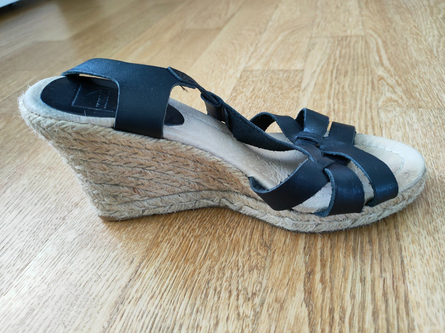Scarpe da donna: Keilsandalette Gr.37 – Usato da Bottighofen venduto da Cotolejo 2