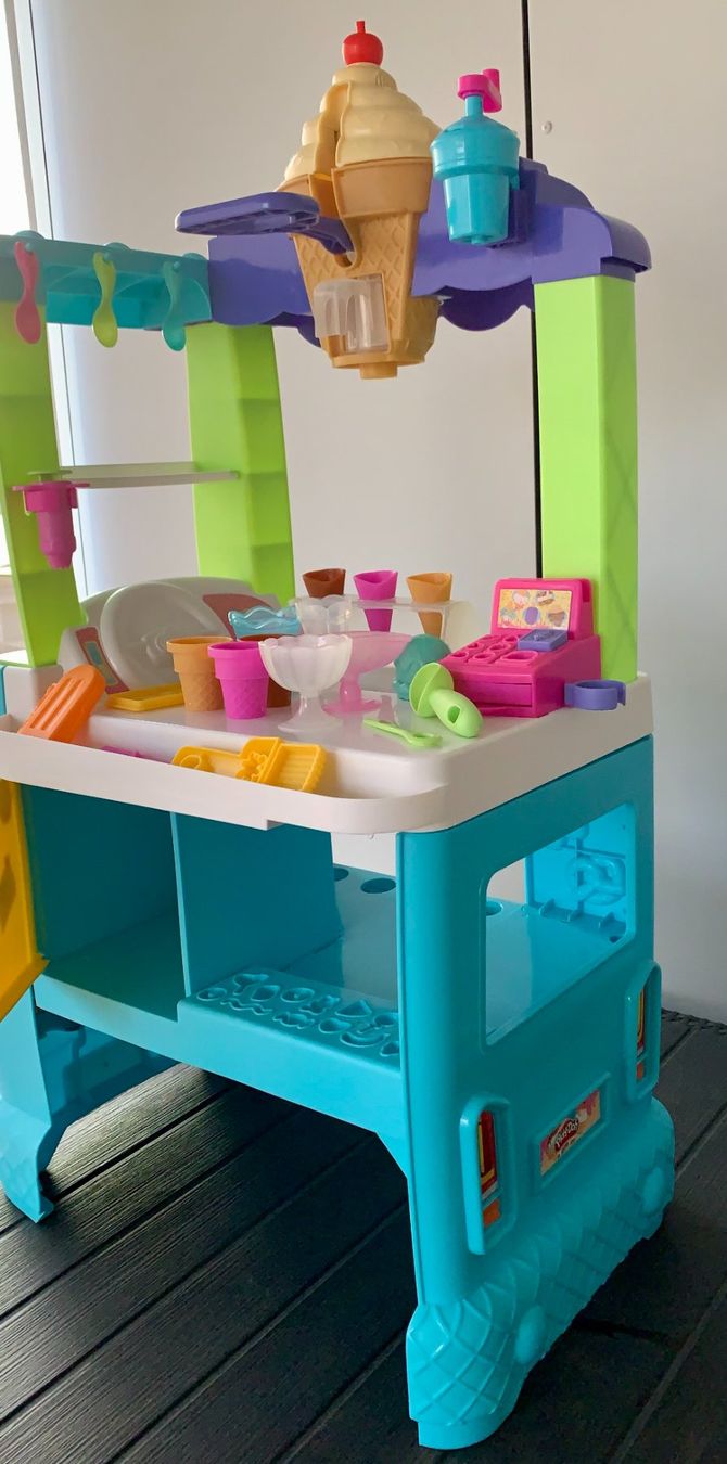 Play-Doh Spielzeuge: Play-Doh Grosser Eiswagen als Spielcenter. – Gebraucht aus Küsnacht ZH von ast_26yp 2