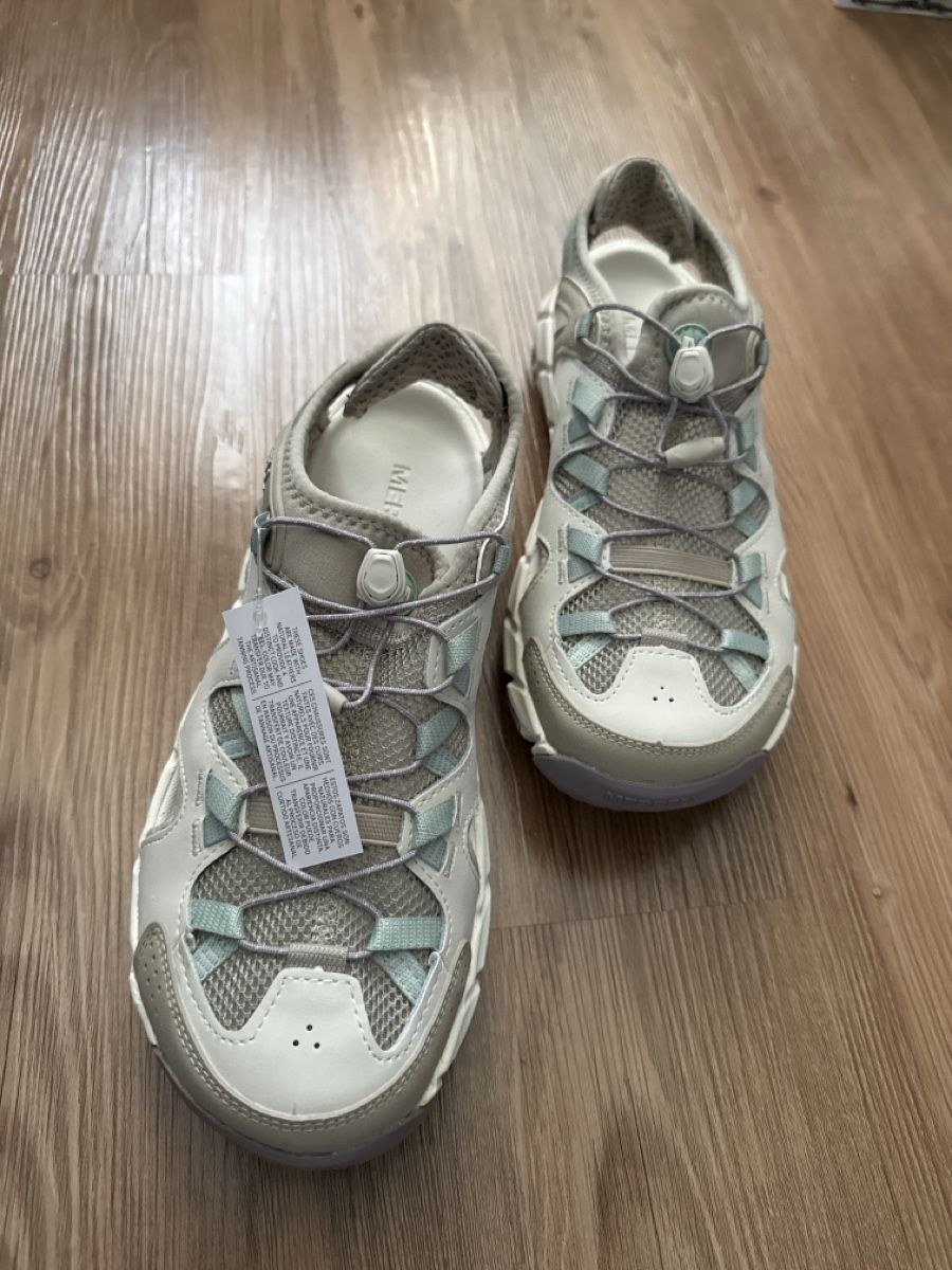 Scarpe da donna: Merrell Sandalen grau-weiss-mint  Gr 40 neu – Nuovo (secondo la descrizione) da Wädenswil venduto da Midas04