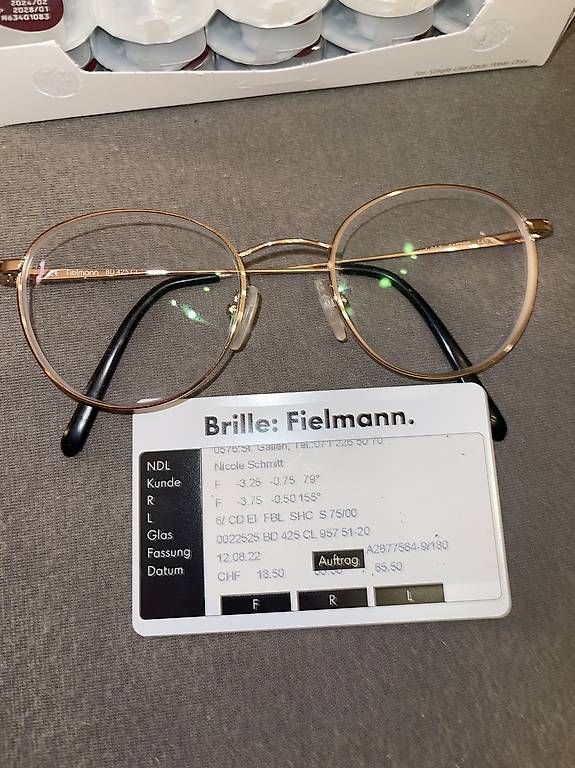 Brillen & Gläser: Diverse Brille,  Sonnenbrille und Linsen  – Gebraucht aus Wetzikon TG von annisegenreich