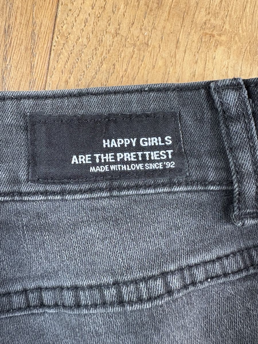 Jeans: Skinny Jeans in Grösse 26 – Gebraucht aus Frauenfeld von lin_77m9 3