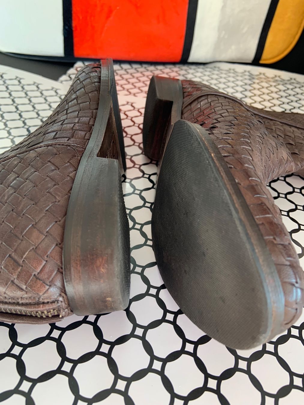 Damenschuhe: Geflochtene braune Stiefelette, Echtleder, Gr. 38.5 – Gebraucht aus Niederteufen von mix18 2