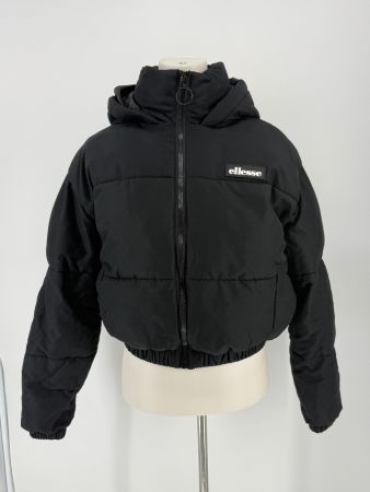 Kurze Ellesse Puffer Jacke/ Winterjacke Gr. M/L mit Kapuze
