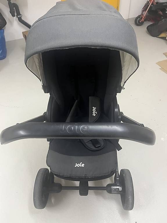 Kinderwagen: Pousse-pousse Joie – Gebraucht aus Cugy FR von mcm_c89l