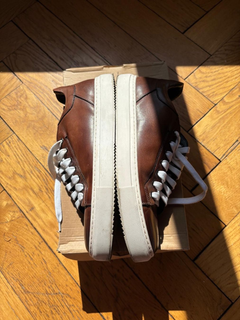 Scarpe da uomo: Chaussures en cuir – Usato da Genève venduto da nun_7fjx 2