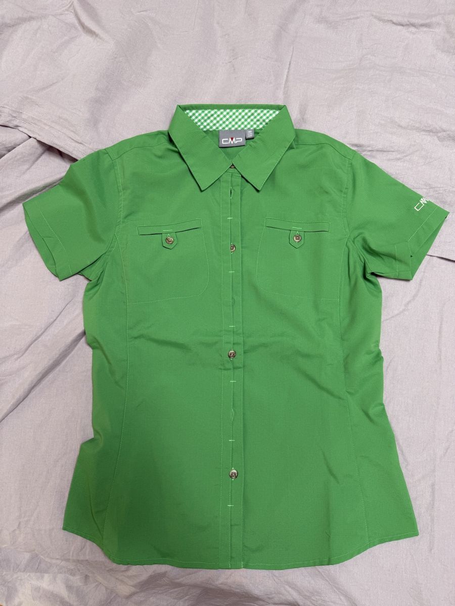 Blusen: Chemise de marche randonnée  – Neu (gemäss Beschreibung) aus Sion von Gingin1376