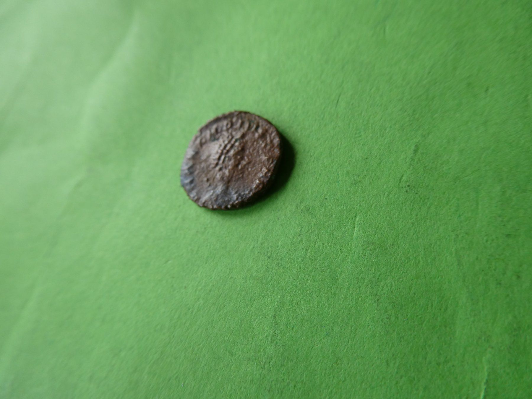 Tutti le monete: uralte Bronzemünze  13 mm     1.12 g – Usato da Hinterforst venduto da Rohusri 1