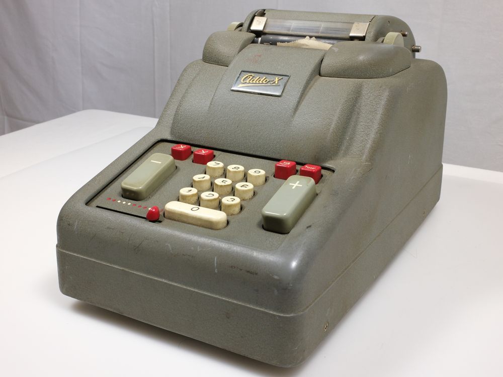 ADDO-X, Modell 44 E, elektro-mechanische Rechenmaschine (Defekt) in ...