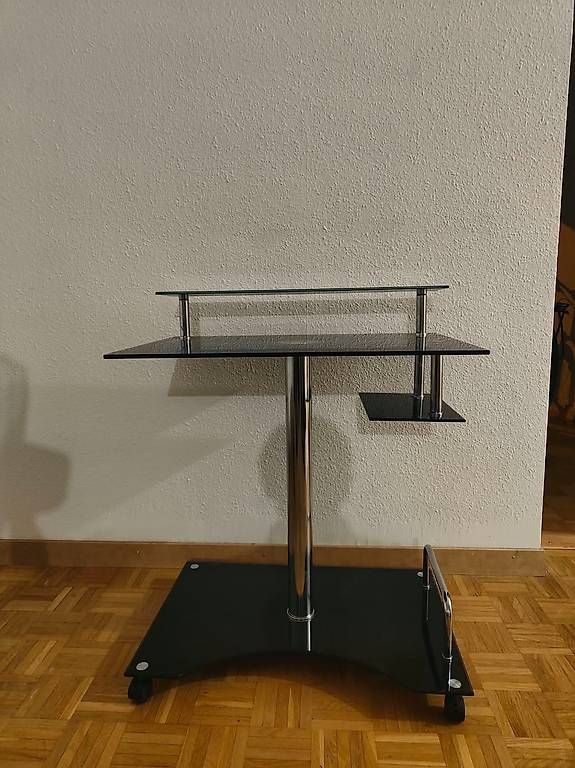 Schreibtische: Table de bureau pour ordinateur – Gebraucht aus Genève von lol024