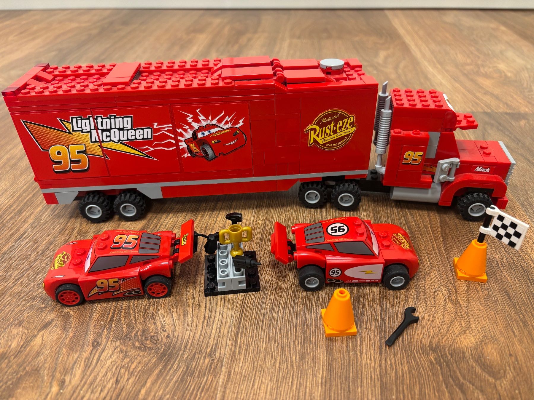 Lego Kit di costruzioni: Lego Cars Lightning Mc Queen – Usato da Langenthal venduto da Wym0 4