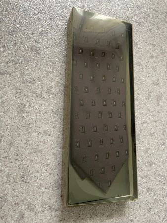 Elegante Krawatte mit Muster neuwertig