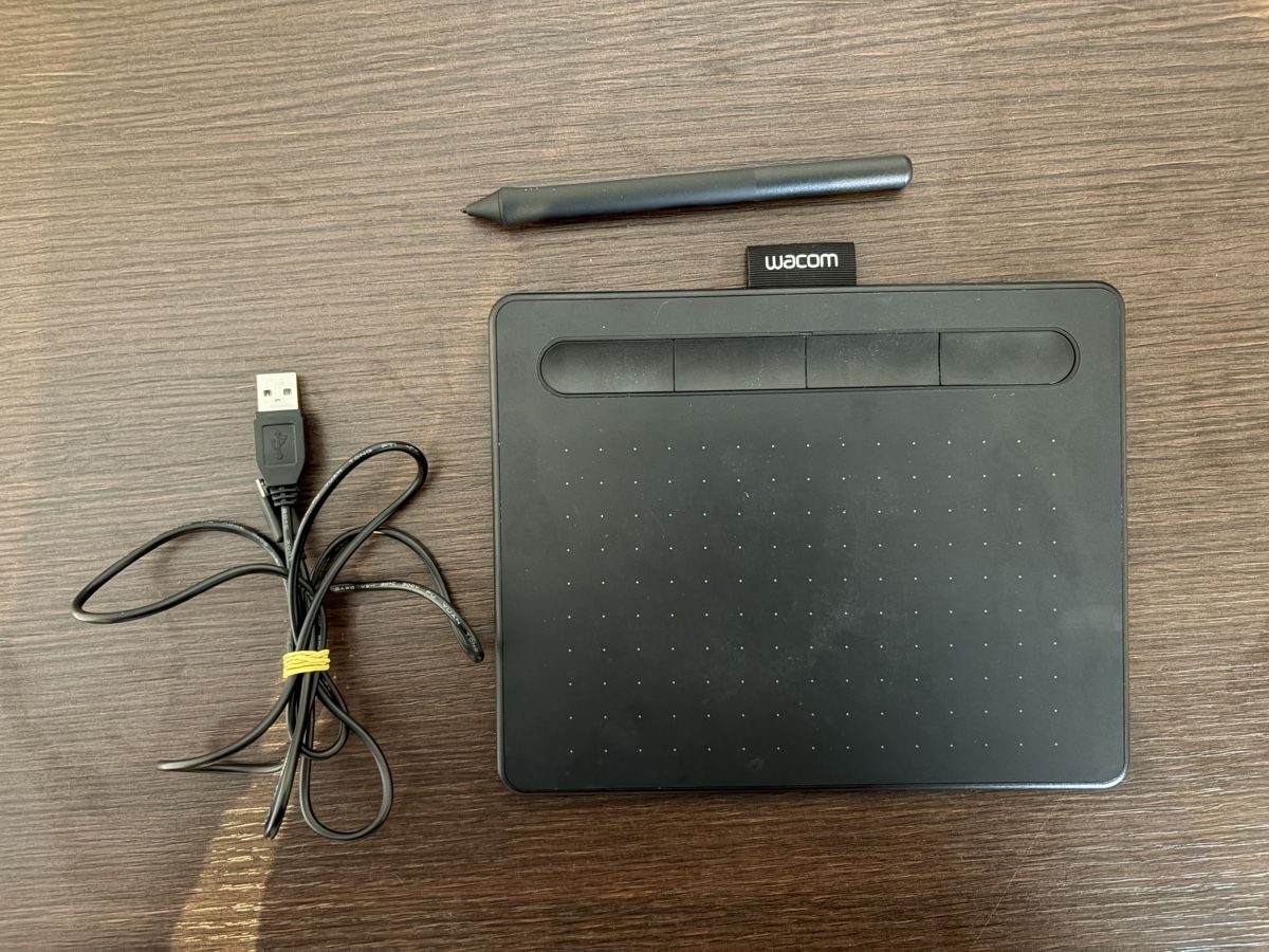 Wacom Tablet PC: Wacom Intuos Small Grafiktablett – Gebraucht aus Lenzburg von Can.Dogan