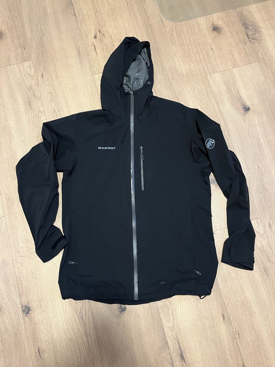 Mammut Jacken: Mammut Rainspeed Advanced HS Jacket – Gebraucht aus Dallenwil von MuchsFichi