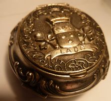 ANTIKE SCHÖNE SILBER DOSE-AUFSCHRIFT-LADN-5 x 2,5 CM,-UNIKAT