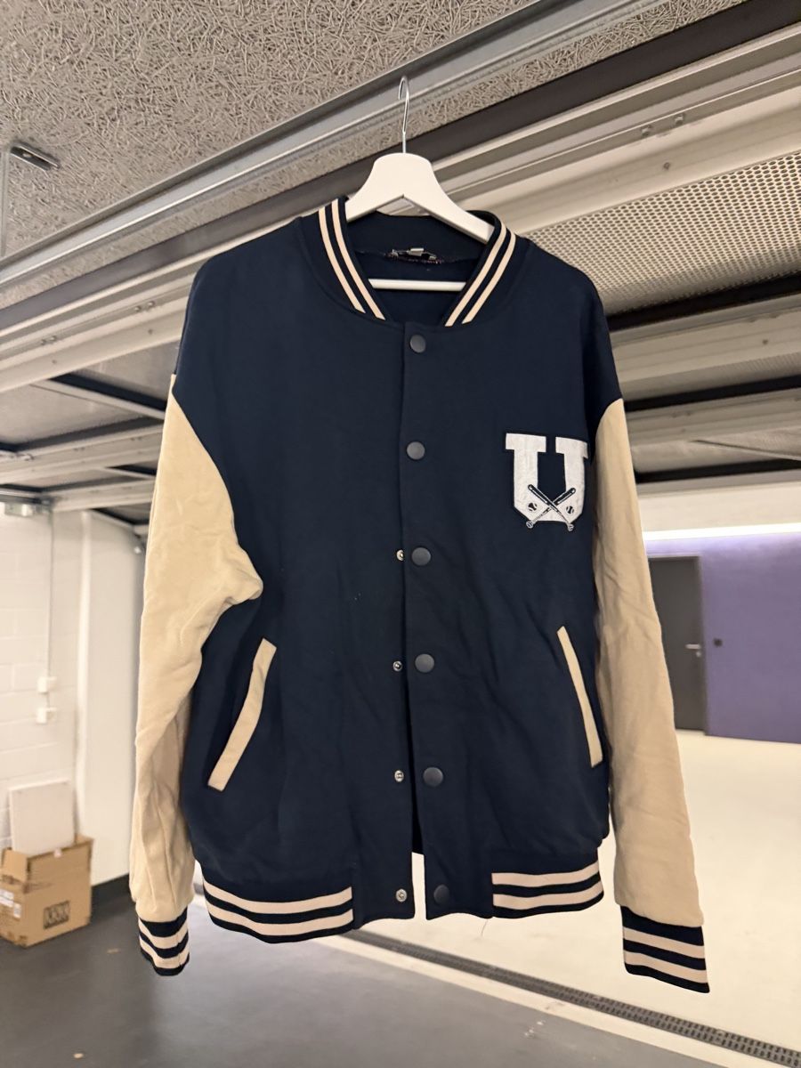 Giacche: College Jacke Subdued – Usato da Freienbach venduto da dan_9rjy 1