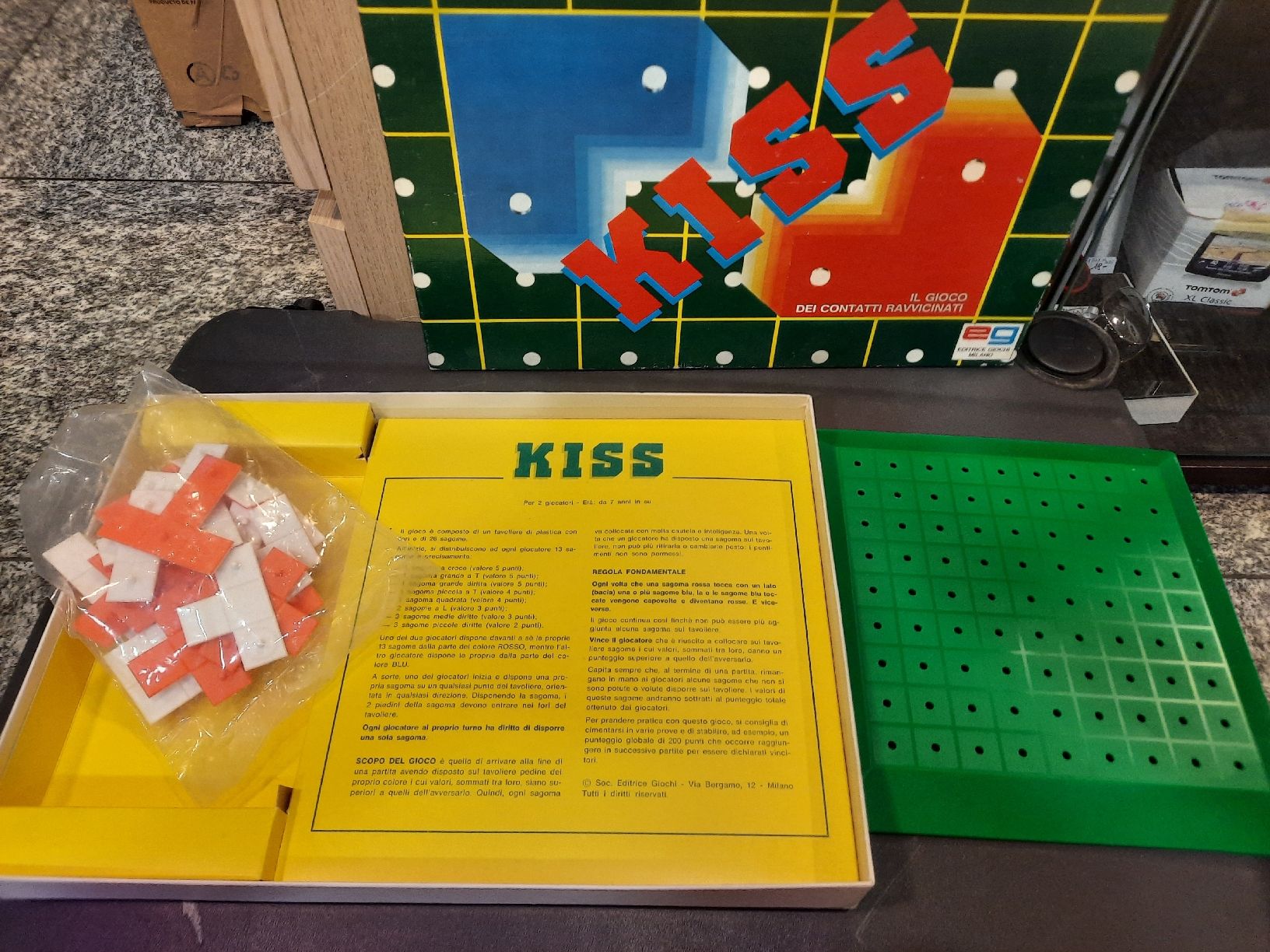 Giochi: KISS gioco da tavolo vintage – Nuovo e nell'imballaggio originale da Biasca venduto da Old_6blh 1