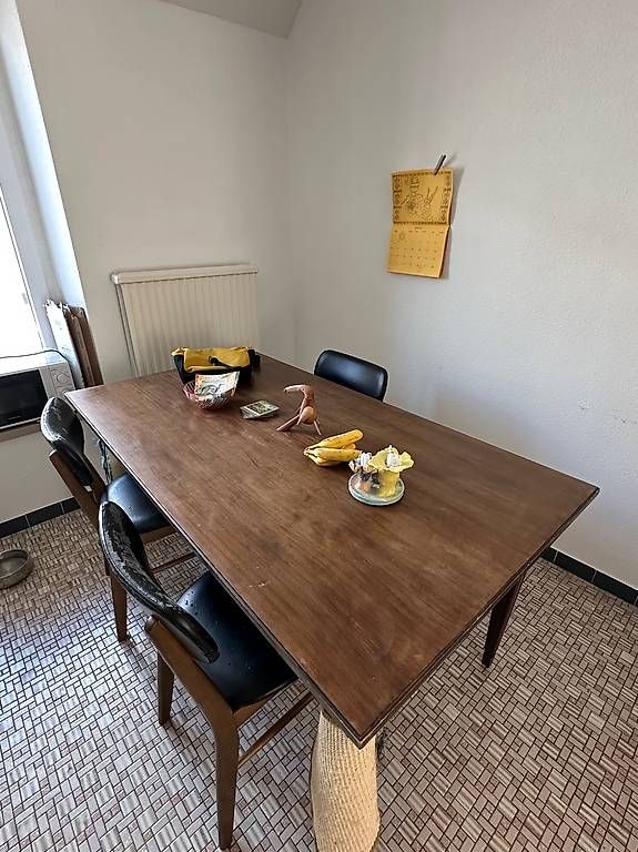 Tavoli: Table – Usato da Delémont venduto da dsaegesser