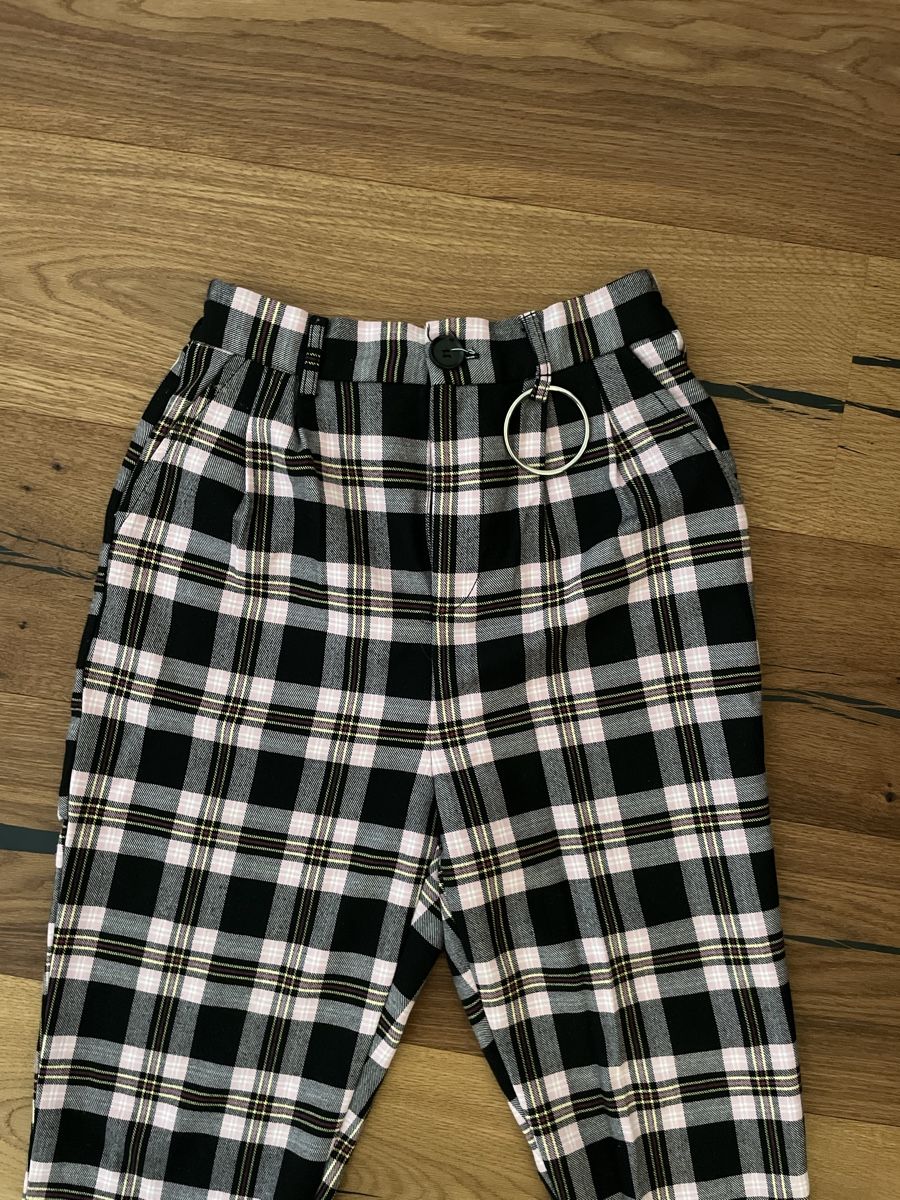 Bershka Hosen: Karierte Stoffhose von Bershka, Gr. S – Gebraucht aus Weinfelden von aline.brc 1