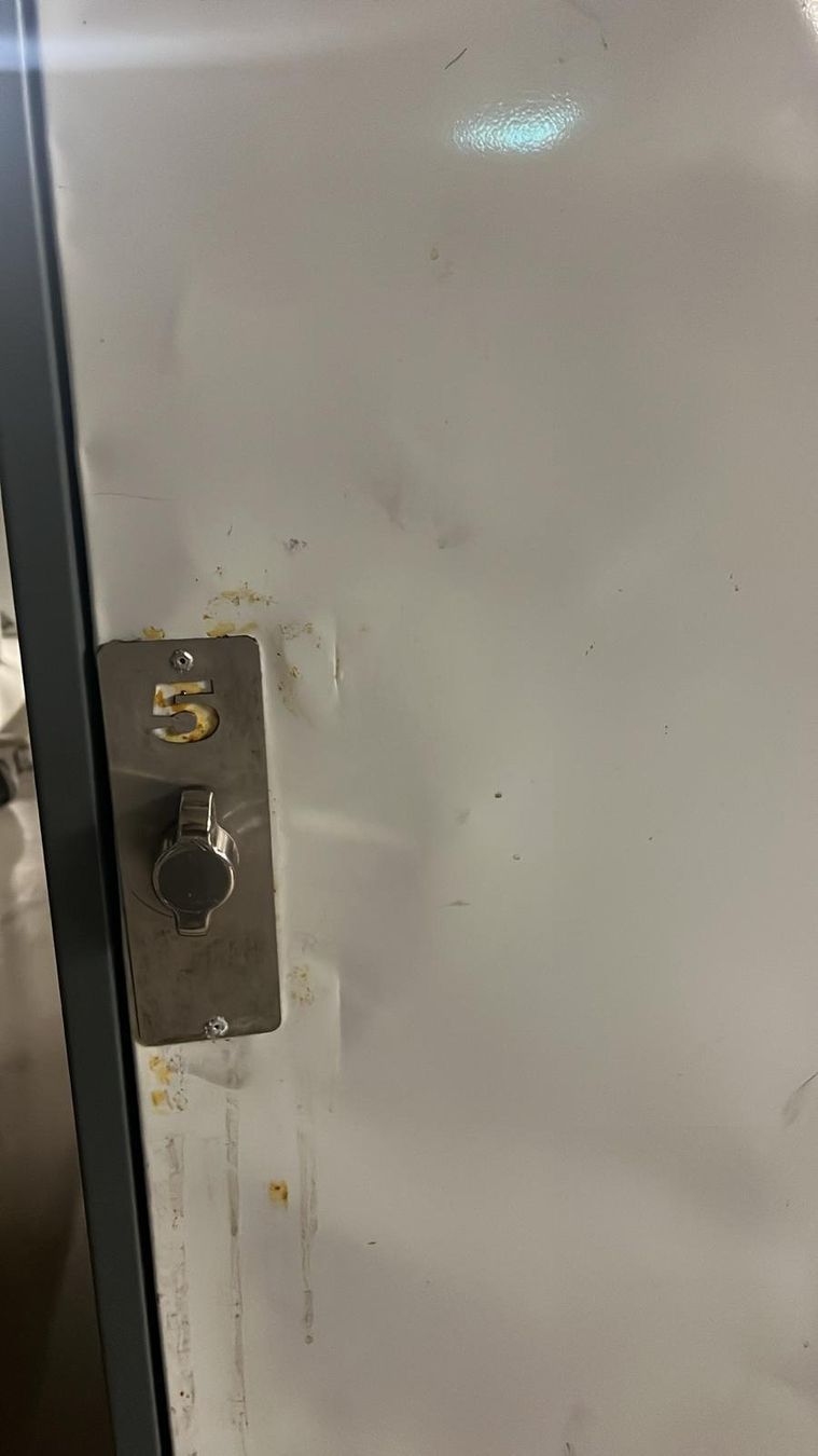 Lista Porte manteau: Lista Graderobenschrank, Spind 2fach – D'occasion à Berlingen par mar_j9wt 1