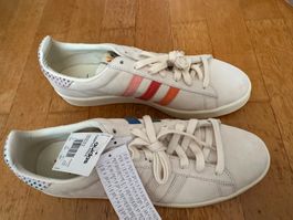 Adidas Sneaker Pride 47 neu