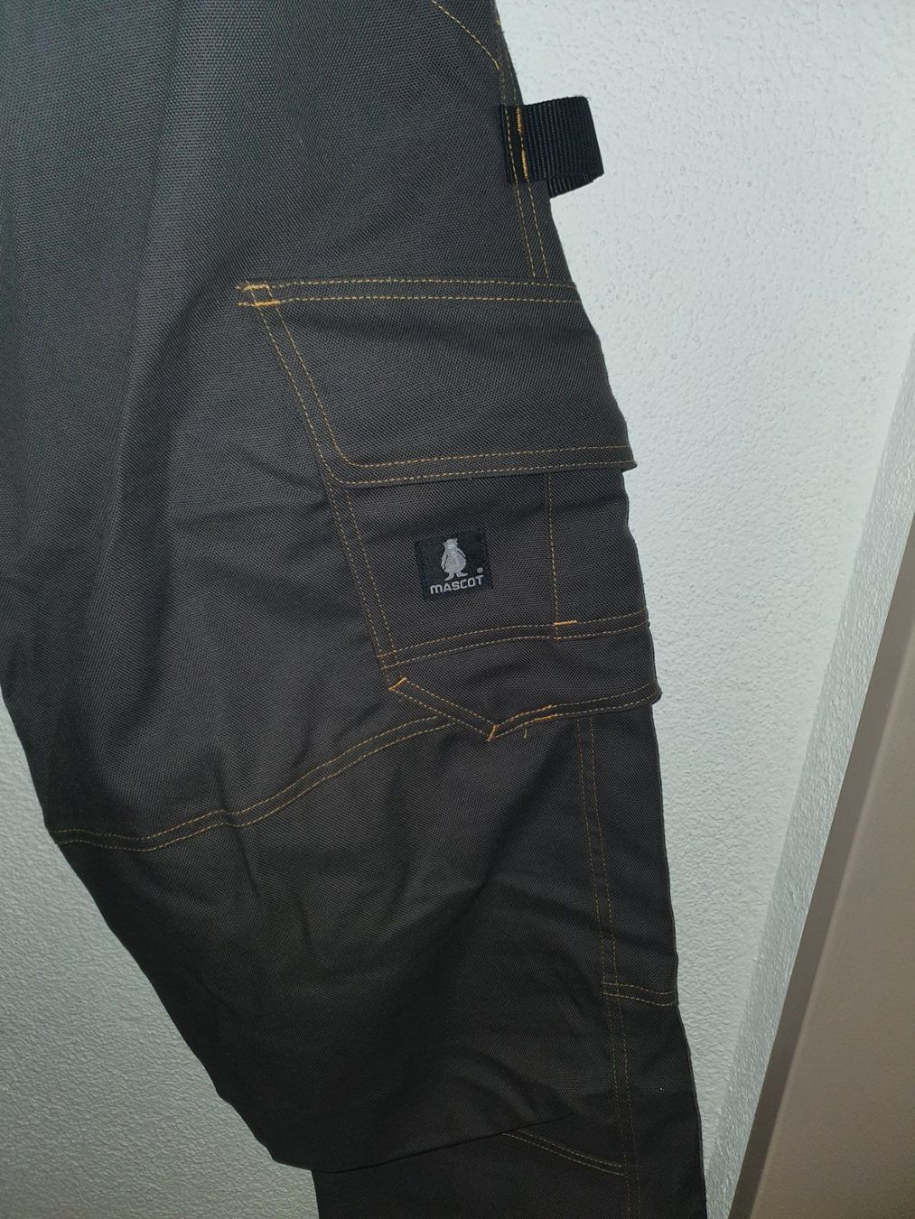 Pantaloni: Arbeitshose Mascot – Usato da triengen venduto da fad_g29d 2