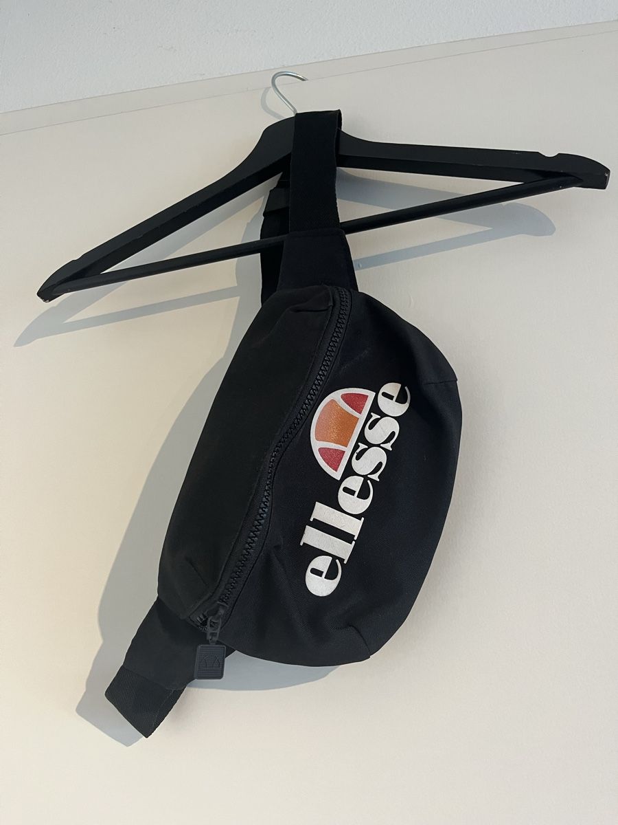 Ellesse Borse: Ellesse Bauchtasche – Nuovo (secondo la descrizione) da Glattbrugg venduto da JP1998